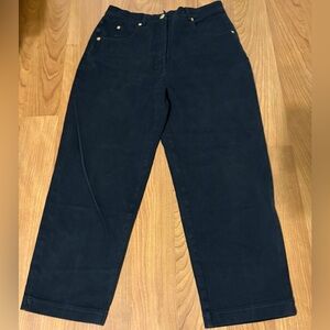 St. John Sport Marie Gray Black Cropped Jeans Size 6